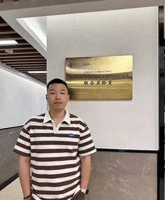 a144046c530920f3c151efaac58b372